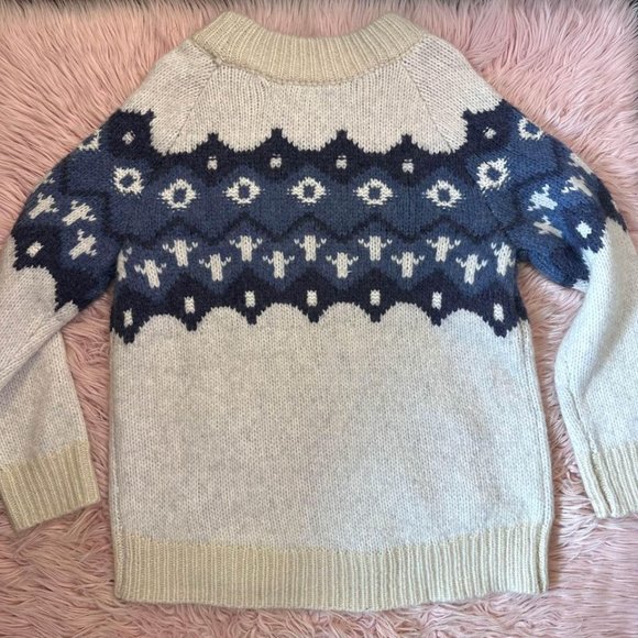 Aerie Chunky Knit Oversized Nordic sweater size small - Picture 7 of 7